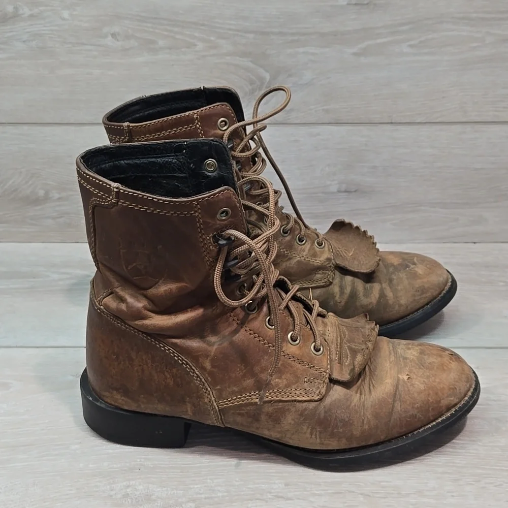 Ariat good stylish